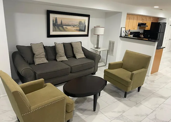 Lovely Remodeled 2Bdrm Basement Home